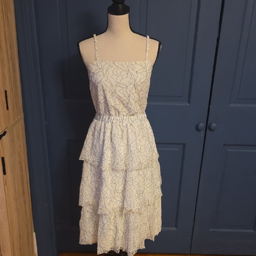 NWT Truly Poppy Black & White Tiered Eyelet Midi Dress Spaghetti Straps Sz Small
